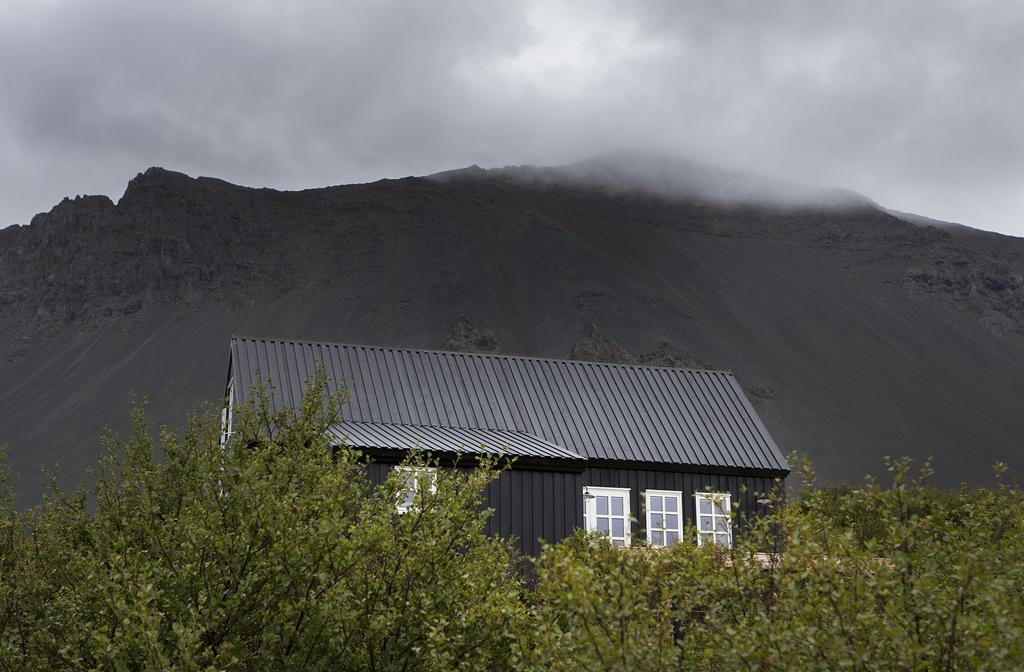 Black Timber House บอร์กาเนส ภายนอก รูปภาพ